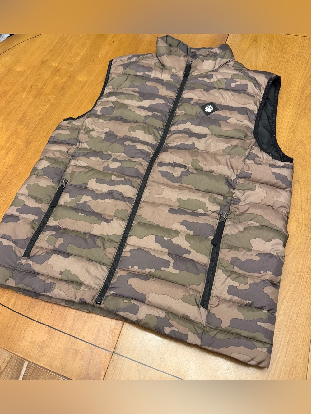 Duluth Trading Co AKHG Camo Puffer Vest | Cabincore Winter Woodland Hiking | M - Picture 2 of 10